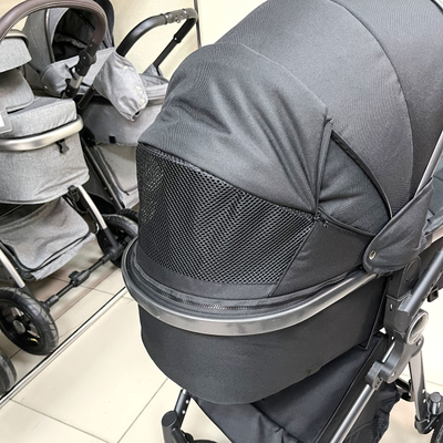 Детская коляска 3 в 1 Lovamama V9 Черный