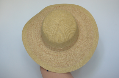 Бумажная шляпа с соломкой Италия