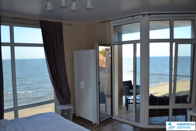 Зеленый холм  Green Hill - 2-комнатные апартаменты с видом на море (первая линия)