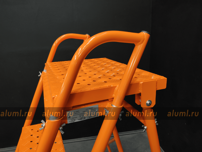 Авиационная стремянка СТР-2300 (высота 1.8 - 2.3 м)