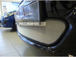 Защита радиатора Hyundai Solaris 2011-2014 chrome