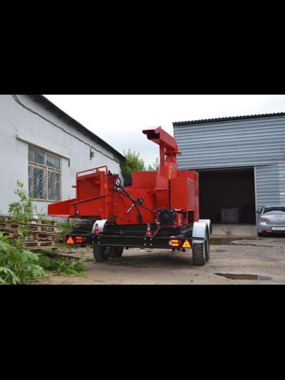 Прицепной измельчитель Моби-300