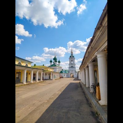 Экскурсия «Кострома: Сусанинская площадь, торговые ряды и беседка Островского»