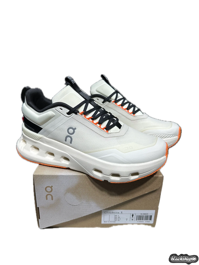 On Cloudnova X Biege (40-45)