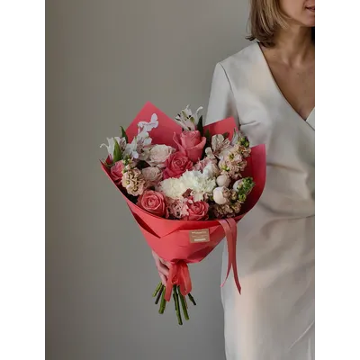 Букет цветов на 8 марта № 750