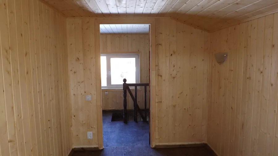 Проведена электрика.