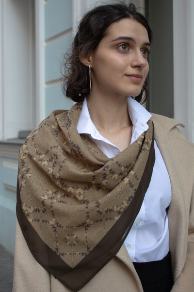 "Осеннее волшебство", платок из шифона с авторским принтом, 90х90см