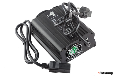 Зарядное устройство для свинцово-кислотных тяговых аккумуляторов 60V80AН (12A)