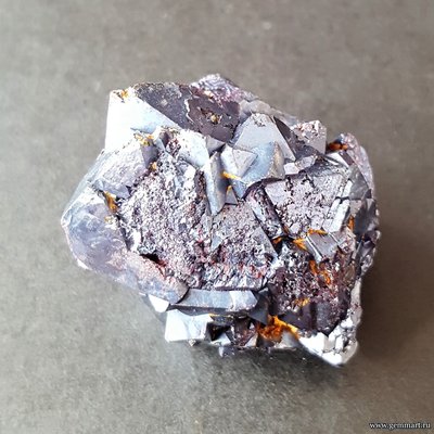 Куприт — кристаллы 37*32*32 мм