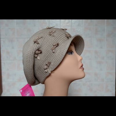 женская кепка Италия Vizio 4876 с бантиками бежевая