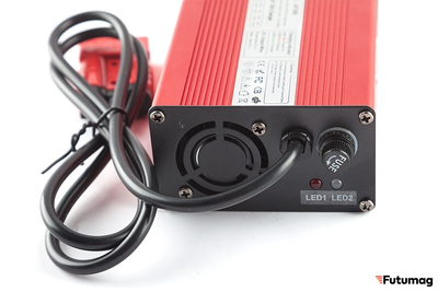 Зарядное устройство интеллектуальное для LiFePo4 аккумуляторов 24V60AH (15А) SB50