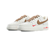 Nike Air Force 1 07 Low (Белые с коричневым)