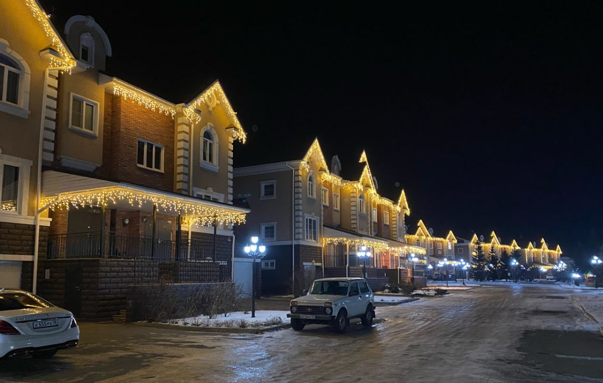 Украшение домов к Новому Году