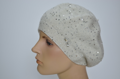 Тонкий зимний берет Италия Vizio 1331 белый