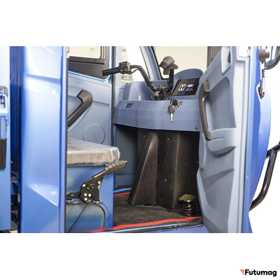 Грузовой электротрицикл Rutrike КАРГО Кабина 1500 60V1000W синий (модификация 1)