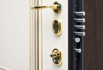 СТАЛЬНАЯ ЛИНИЯ®.БЕЛАРУСЬ. ПОЛО 100У (ЧЕТЫРЕХКОНТУРНАЯ)/ ТЕРМОРАЗРЫВ/ SteelTex ДУБ ТЕМНЫЙ С ЧЕРНОЙ ПАТИНОЙ/ SteelLak СЛОНОВАЯ КОСТЬ С ЗОЛОТОЙ ПАТИНОЙ. ВЫСОКИЙ УРОВЕНЬ ЗАЩИТЫ ОТ ШУМА.