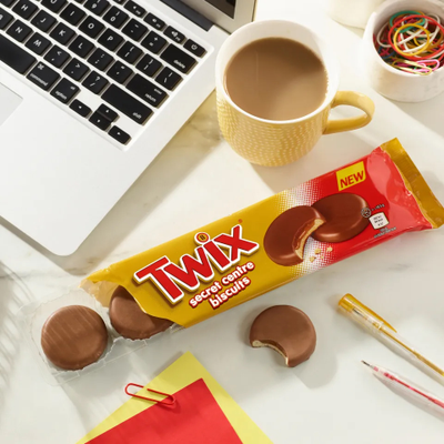 Печенье Twix Secret Centre Biscuits