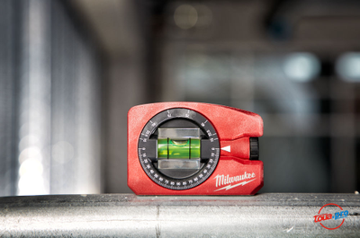 Уровень карманный магнитный MILWAUKEE 4932459597