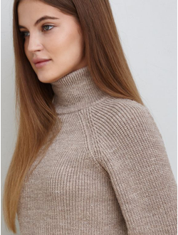 Свитер женский бежевый