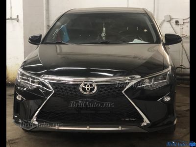 Обвес Toyota Camry V50, V55 в стиле Лексус + фары Камри 55