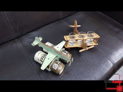 Самолет под пиво, газировку на 23 февраля