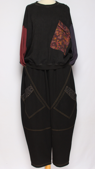 Джинсы "Яркие строчки карманы" черные р.48-54