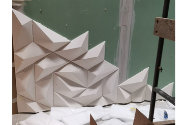 Гипсовая 3d панель "Трапеция", от модели до монтажа