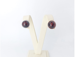 Серьги-гвоздики с винным янтарем
