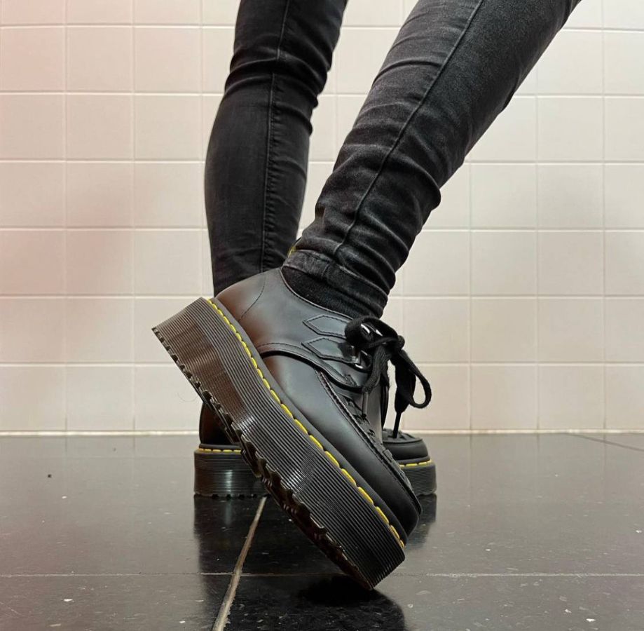 Dr Martens с зауженными джинсами