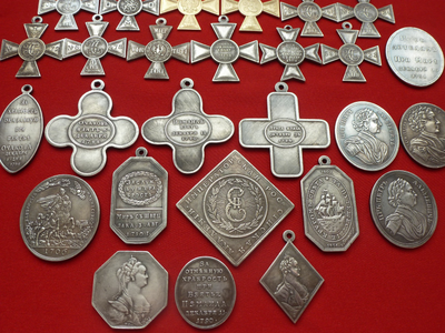 Коллекция Георгиевских крестов и редких царских медалей - 47 штук без повторов!