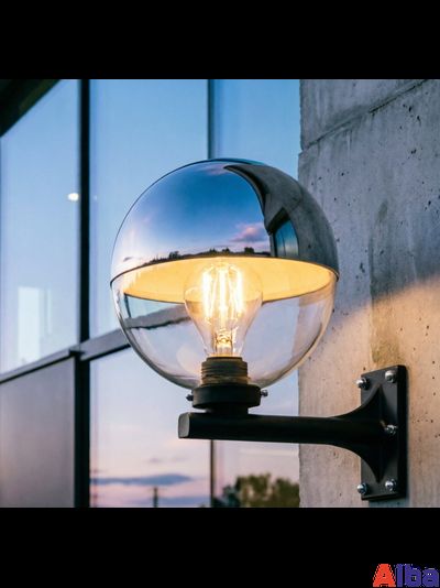 светильник шар с серебристым напылением верхней части