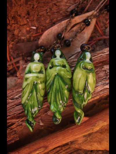 Комплект фарфоровых украшений "Нефритовый дух" (серьги и подвеска)