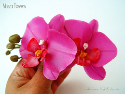 Комплект с орхидеями "Лилу". Цветы из полимерной глины.