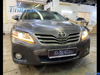Фары Toyota Camry 40 в стиле Lexus бегающие