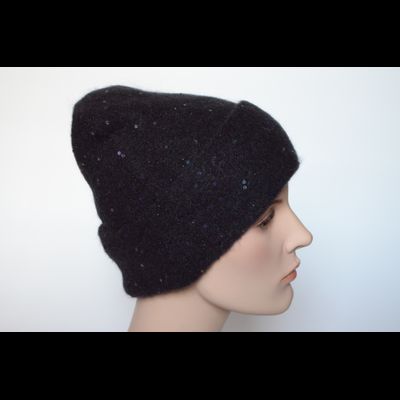 Шапка вязаная с отворотом черная и пайетками Vizio Италия 6943 CRY