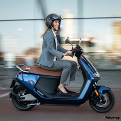 Электроскутер Segway-Ninebot eScooter E125S Blue