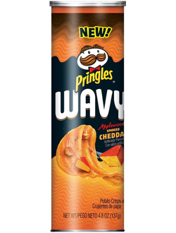 Pringles Wavy Smoked Cheddar 137g (8 шт)