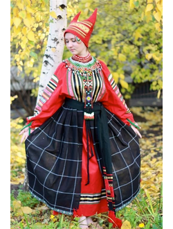 Русский народный женский костюм "Паневный комплекс"