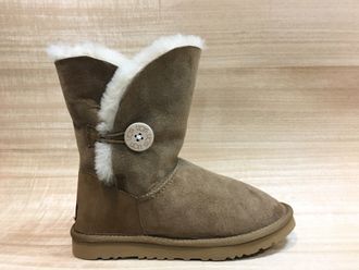 UGG Australia коричневые с пуговицей, мех (36-40) Арт.015M