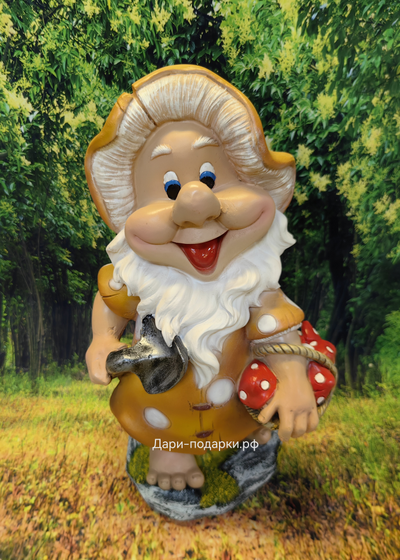 Гном садовник с грибами 53*30см   2,5кг   полистоун пр-во Россия 3187/012590*