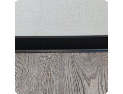 Плинтус ХДФ Dollken S60 Flex Life TOP 60мм Х 2,575 м - 1144 Черный в интерьере 7