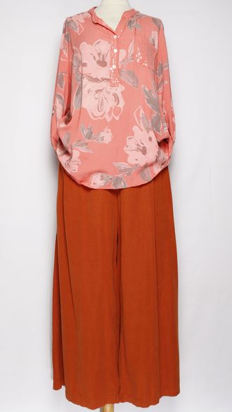 РУБАШКА БОХО "Карман пайетки" размытые цветы коралл, желтая до р.54