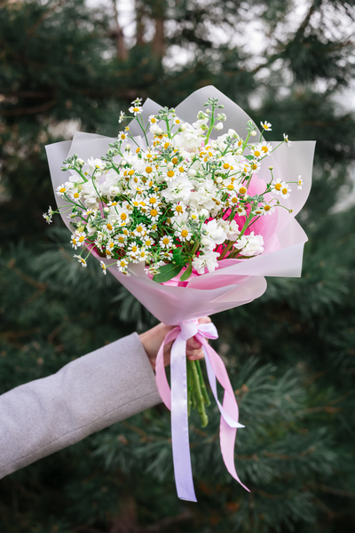 Букет с Матрикарией