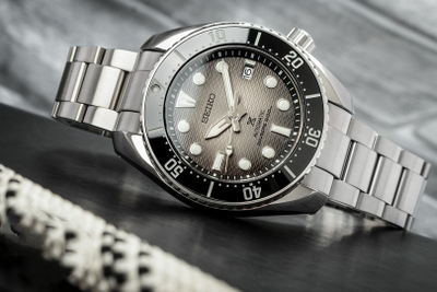 Наручные часы Seiko SPB323J1