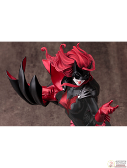 Фигурка 1/7  Бэтвумен (Batwoman 2nd Edition)