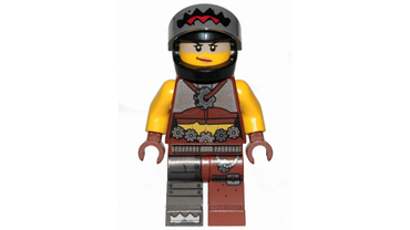 Минифигурка ШАРКИРЫ (LEGO # 70829) в Шлеме, похожем на голову Акулы.