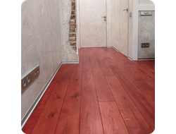 Плинтус алюминиевый ПЛ-40 3000х40х10 мм. Серебро матовое в интерьере 3