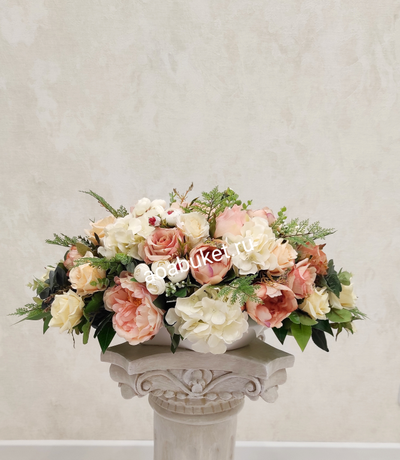 Композиция из искусственных цветов ручной работы - Карамелька № УНС007 - можно купить в Москве