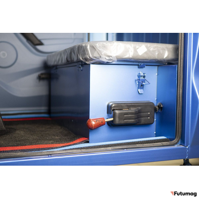 Грузовой электротрицикл Rutrike КАРГО Кабина Универсал 1500 60V1000W