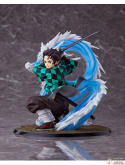 Фигурка 1/8 Тандзиро Камадо (Tanjirou Kamado Seiseiruten, Deluxe Edition)